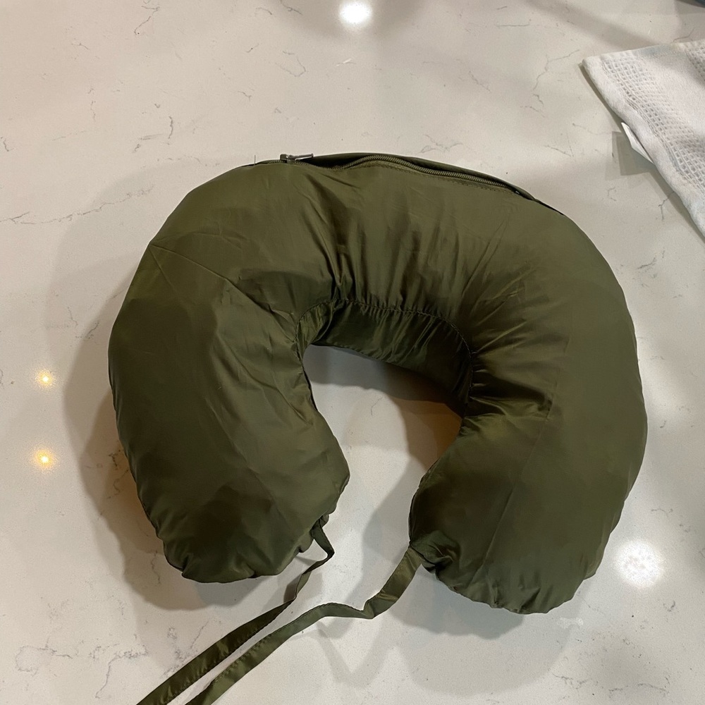 Madewell - Olive Green Packable Puffer Jacket - Picture 5 of 7